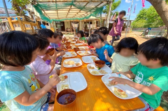 玄米菜食の給食